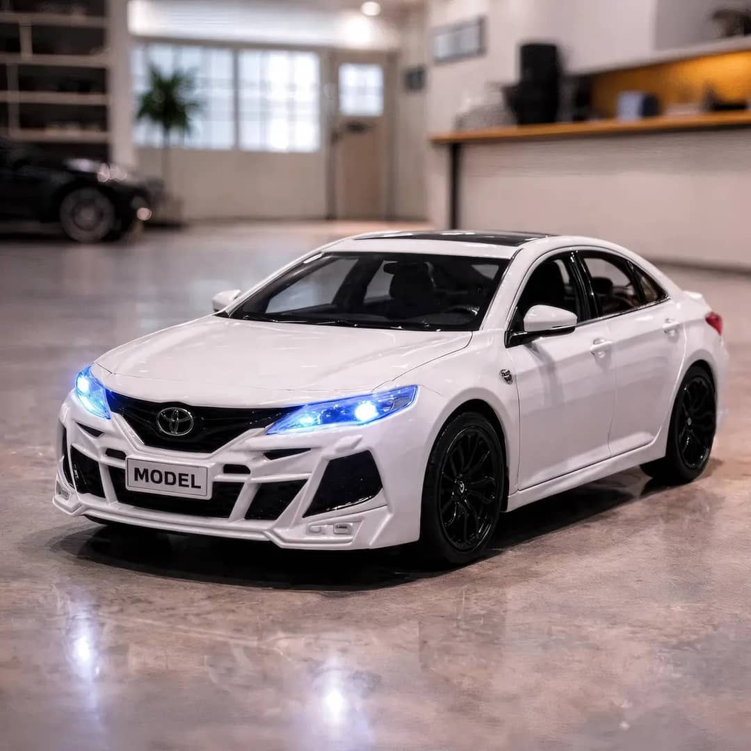 Yuta Ligeiro Miniatura Corolla Metal 2025 1:24 Totota Corolla Sedan 1:24 Luxo Toyota Branco