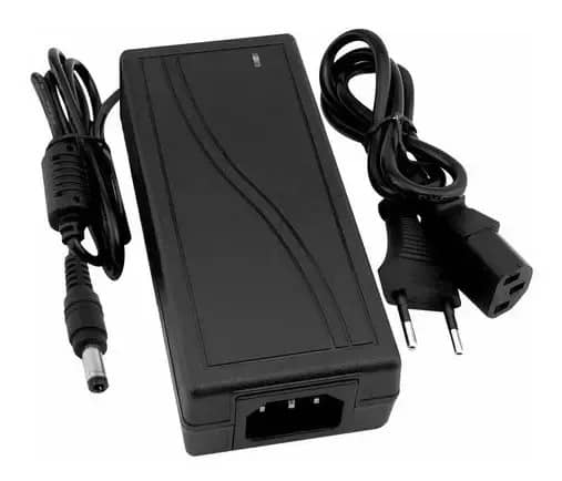 Fonte De Alimentação Chaveada 12v Bivolt 5a Preta 5a Real