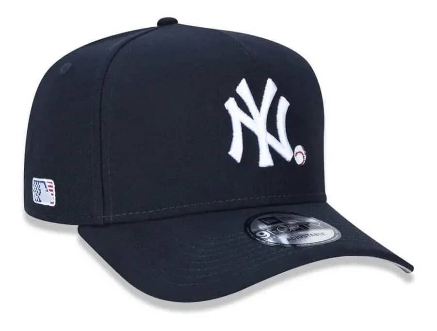 Boné New Era Aba Curva 940 Ny Yankees Beisebol Bola Marinho Cor Azul-escuro Tamanho Un Liso